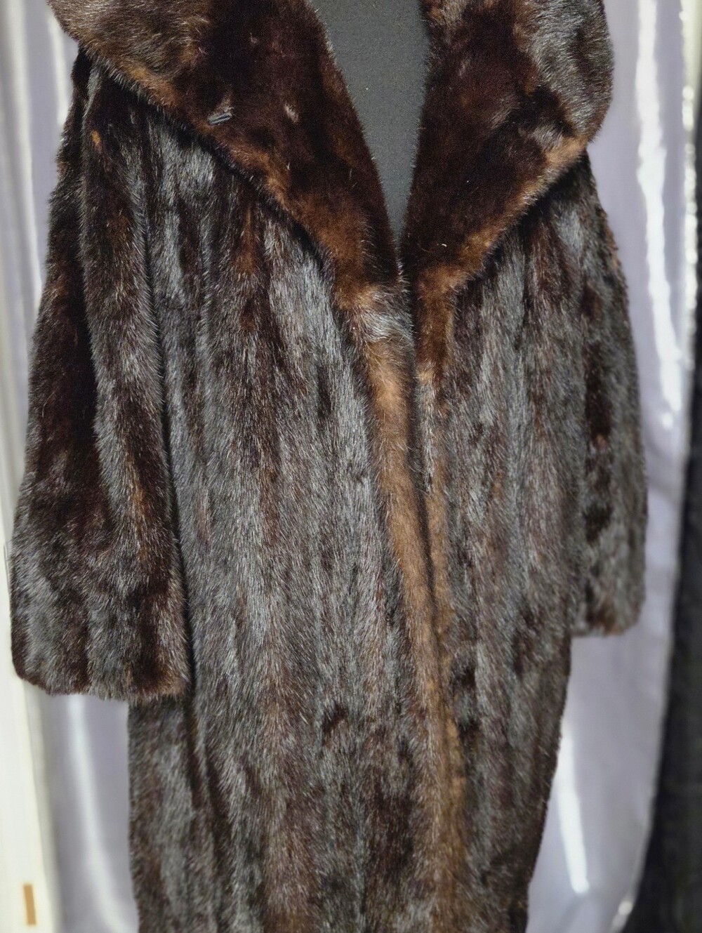 Vintage BRUNO &JOSEPH Ladies Full Mink "Swing " Coat/Cape Collar Size L